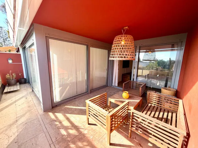 Ático Dúplex Exclusivo con 3 Terrazas, 2 Piscinas y Amplios Espacios — 29