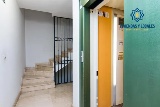 Piso de dos dormitorios con garaje — 18