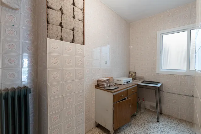 Piso con terraza y gran potencial junto a Camino de Ronda — 16