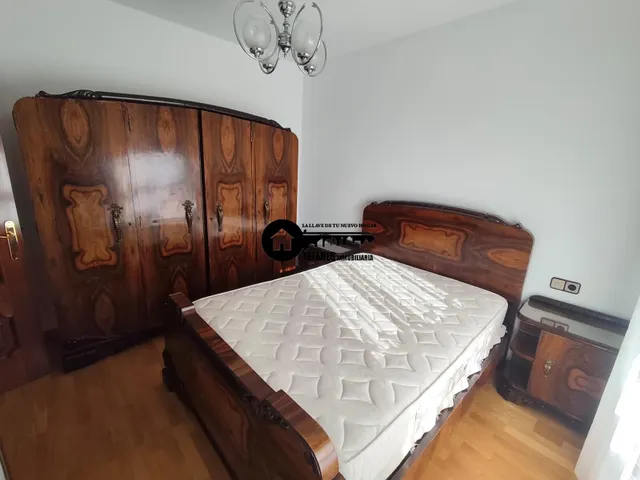 Inmobiliaria tejares vende estupendo piso en zona ensanche — 15