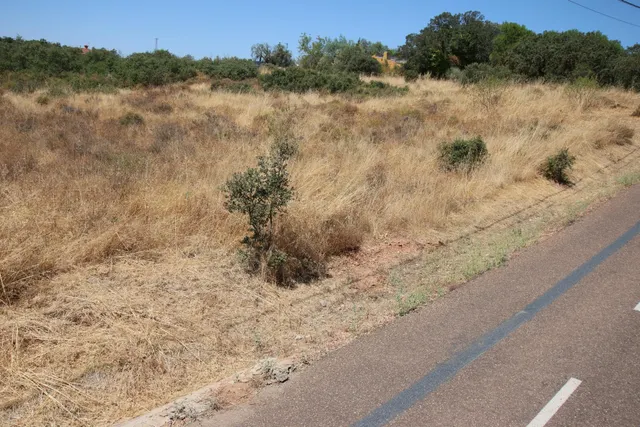 Parcela  en Urbanización Tres Arroyos. — 6