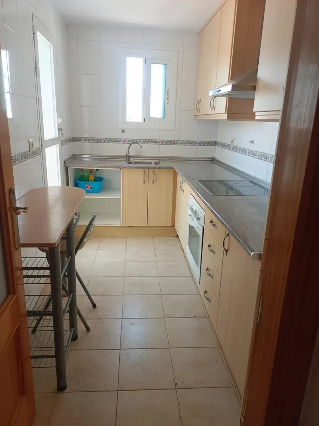 Apartamento de tres dormitorios en Montbenidorm — 9