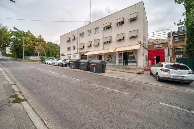 Local comercial 104m² en venta - Peñagrande