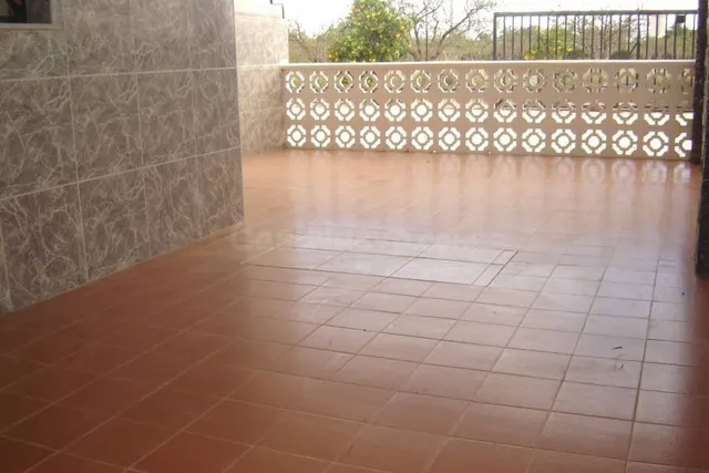 Casa de campo 5 habitaciones 334m² en venta - Campo de futbo