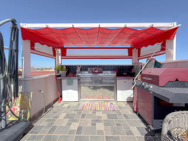 Exclusivo Adosado con excelente diseño y 2 amplias terrazas + solarium privado con vistas despejadas ( Sin gastos de comunidad ) — 44