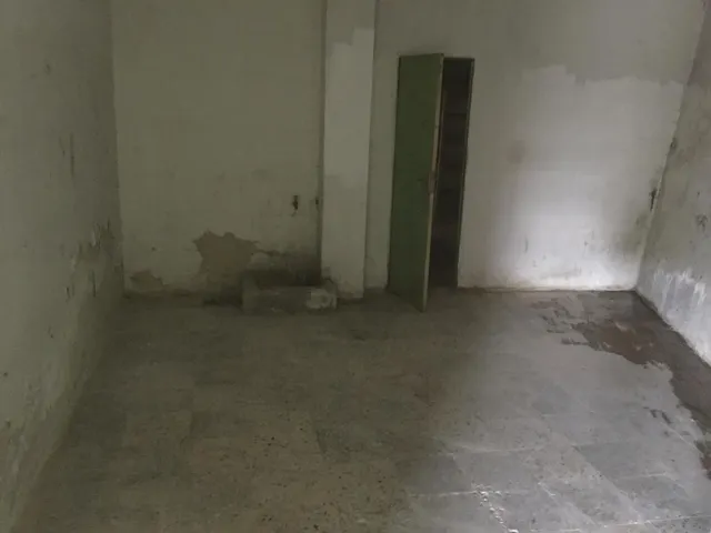 LOCAL COMERCIAL EN CISTIERNA - foto 5