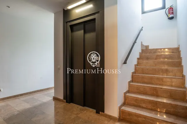 Piso con terraza en Gavà Mar — 27
