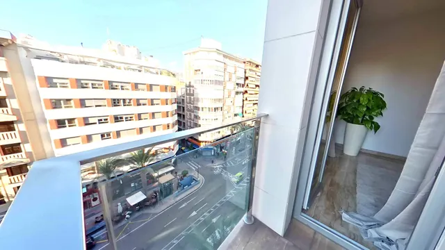 * Nueva propiedad en pleno centro de Alicante * - foto 4