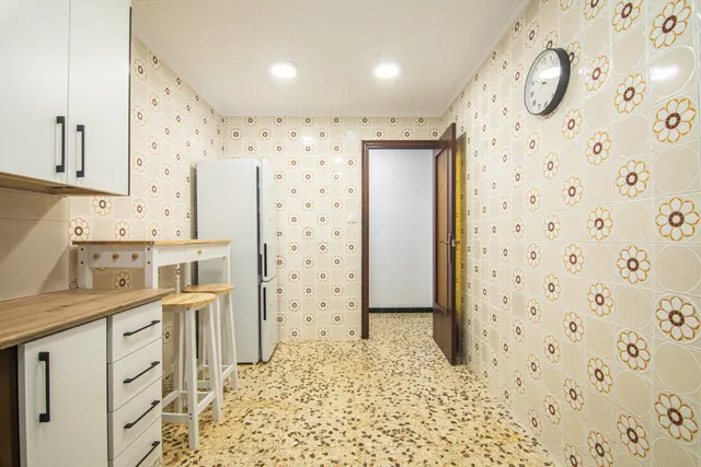 ¡PISO EN ALQUILER EN PLENO CENTRO DE ELCHE! — 9
