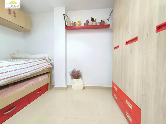 EDIFICIO EN VENTA EN EL CENTRO DE CEUTI — 8