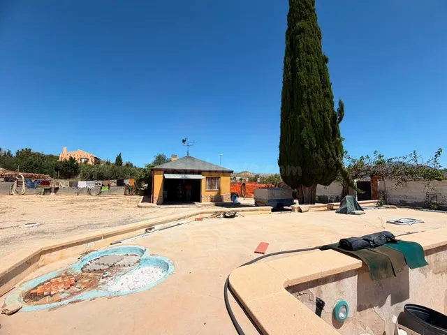 Espectacular chalet independiente con 7 dormitorios, piscina y 1.520 m2 de parcela en Río Park — 18