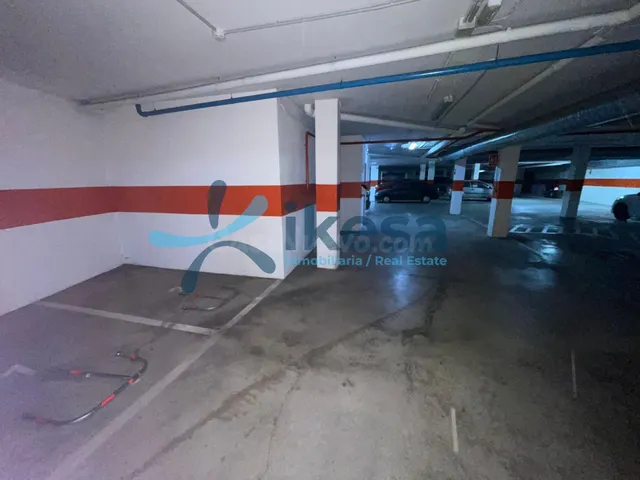 Plaza de garaje para moto en planta sótano - Gines (Sevilla) - foto 2