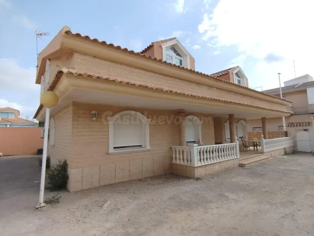 Los Nietos Viejos Gran Casa