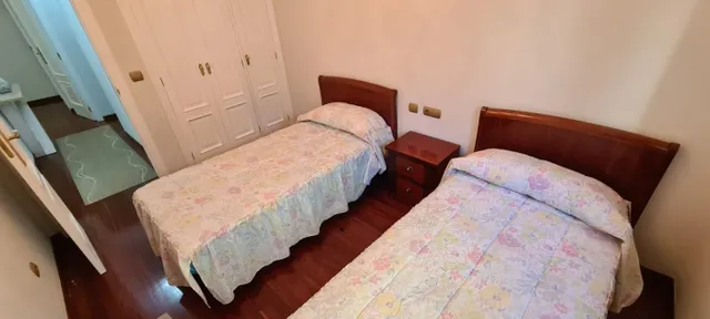 PISO EN VENTA EN LA ZONA DE PONTEPEDRIÑA — 29