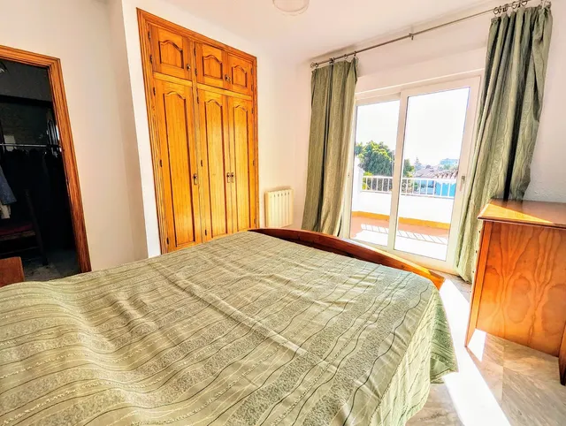 Chalet 4 habitaciones 206m² en venta - Centro — 32
