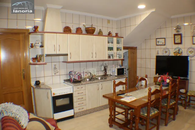 GRUPO LA NORIA VENDE CASA INDEPENDIENTE EN ALBACETE CAPITAL. — 4