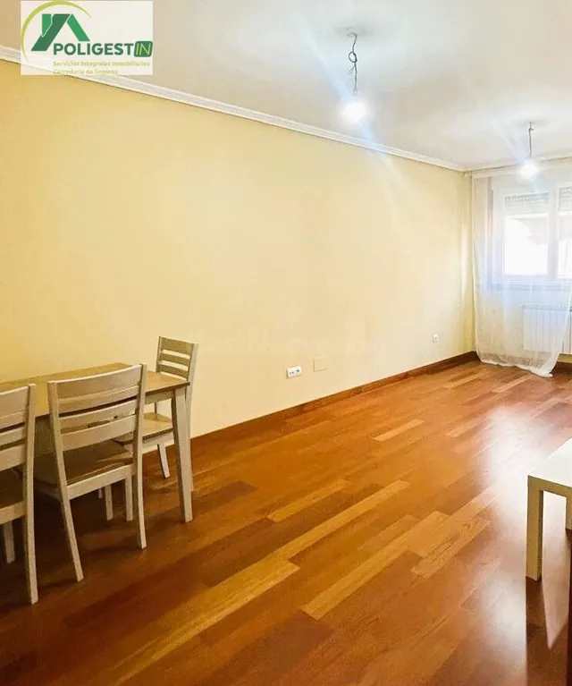 Piso Moderno en el Corazón de Ponferrada por  750 €/mes — 5
