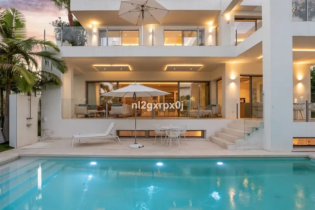 Chalet 3 habitaciones 398m² en venta - Marbella — 40