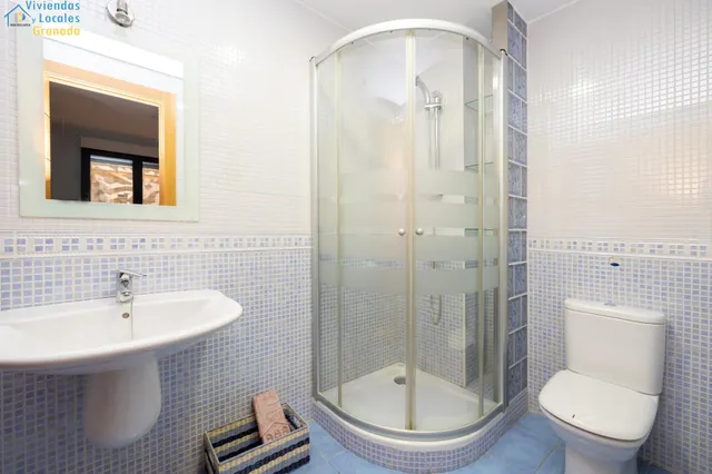 Casa exclusiva junto a Acera del Darro. Pleno centro de Granada. Seminueva y con ascensor propio — 29
