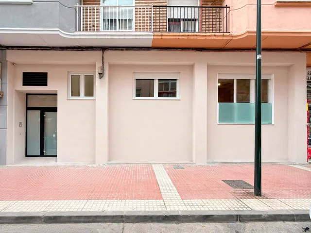 SE VENDE AMPLIO PISO DE DOS DORMITORIOS CON REFORMA A ESTRENAR EN ARRABAL - ZARAGOZA — 41