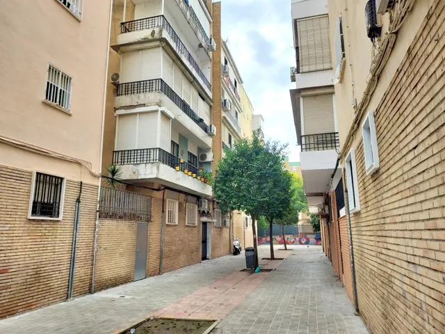 MACARENA-RONDA DE PÍO XII. Piso con reformas de 3 dormitorios — 34