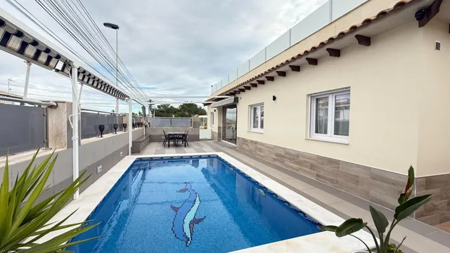 Chalet de lujo en Los Balcones, Torrevieja — 5