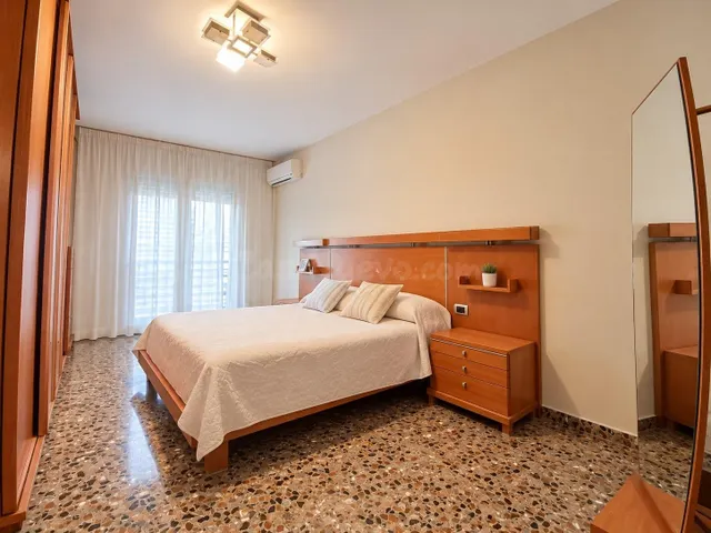 ¡AMPLIO PISO TRÍPLEX EN VENTA EN ALZIRA, ZONA DOCTOR FERRÁN! - foto 4