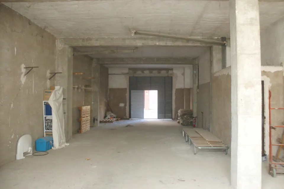 Local comercial en C/ Jaume I - Ontinyent