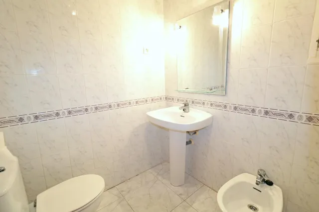 Apartamento 2 habitaciones 75m² en venta - Paseo maritimo — 15