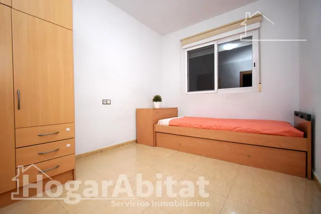 ¡UBICACIÓN IDEAL! AMPLIO, BONITO Y EXTERIOR CON GARAJE Y BALCÓN — 24