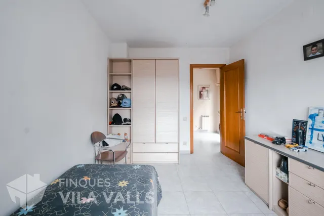 Casa con terraza, jardín y amplios espacios — 42