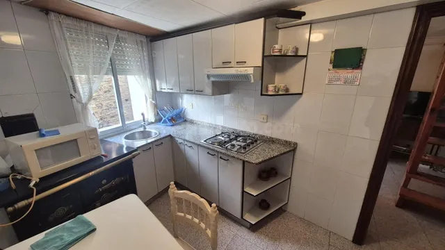 SE VENDE CASA CON ENCANTO RUSTICO Y CALIDEZ EN EL CORAZON DE - foto 5