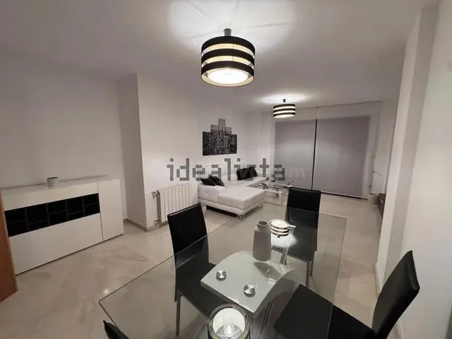 Piso 3 habitaciones 137m² en alquiler - Penya-Roja — 2