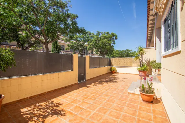 Adosado en planta baja travalón — 11