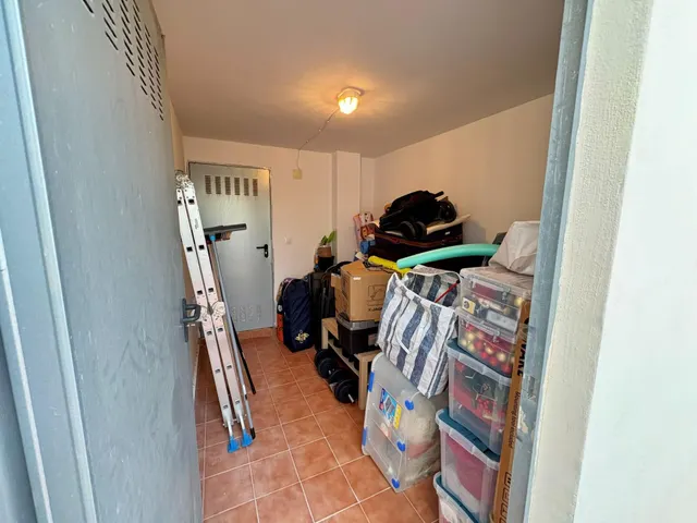 Apartamento luminoso y espacioso en la acogedora Formentera. Cerca de colegios y comercios, a 10 min a pie de Benijófar, a 3,5 km del La Marquesa Golf, y a solo 11 km de las playas de Guardamar. — 42