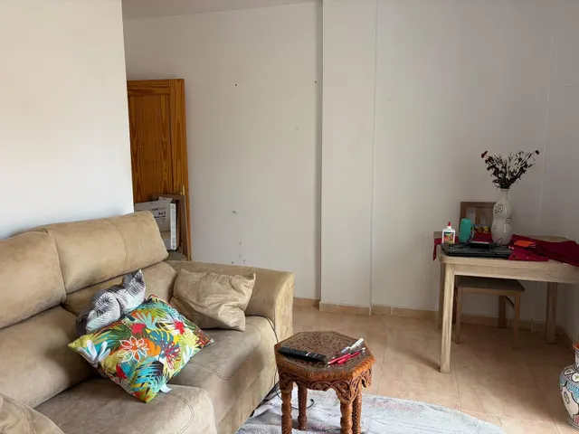 DÚPLEX ADOSADO EN SAN ISIDRO – 4 DORMITORIOS, GARAJE — 20