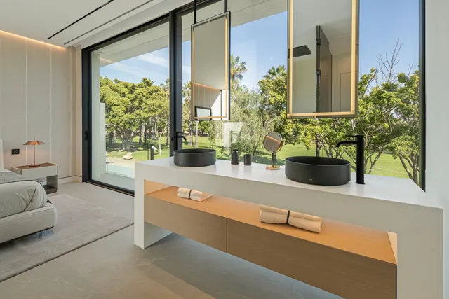 Adosado 3 habitaciones 373m² en venta - Marbella — 28