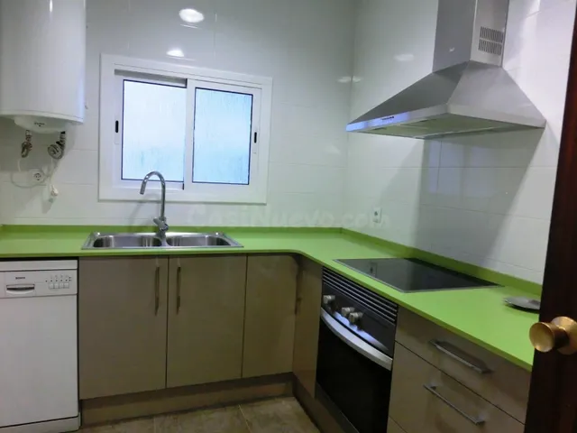 PISO ALQUILADO EN VENTA EN POBLENOU — 4