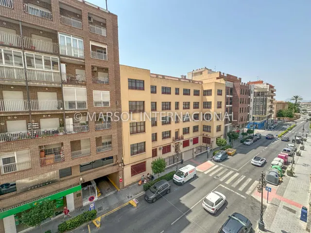 MAGNIFICA VIVIENDA EN PLENO CENTRO DE ORIHUELA