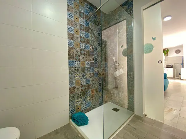 Apartamento reformado de 1 dormitorio en zona Las Palmeras — 10