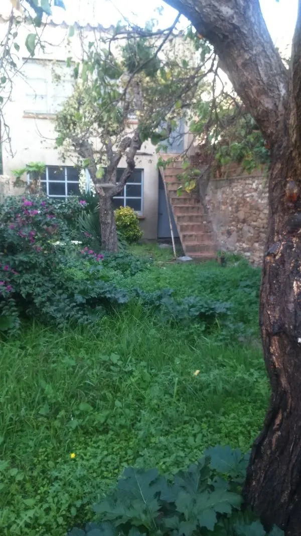 TERRENO CÉNTRICO EN VENTA! — 2