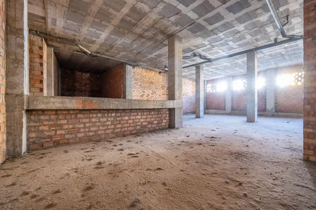 Local comercial 427m² en venta - Zona metropolitana — 18