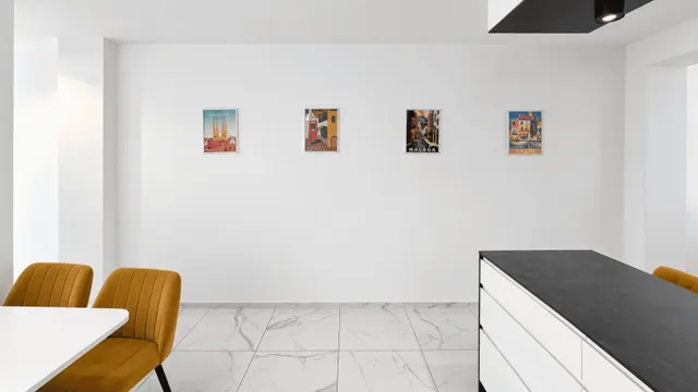 Apartamento 2 habitaciones 80m² en venta - Paseo maritimo — 18