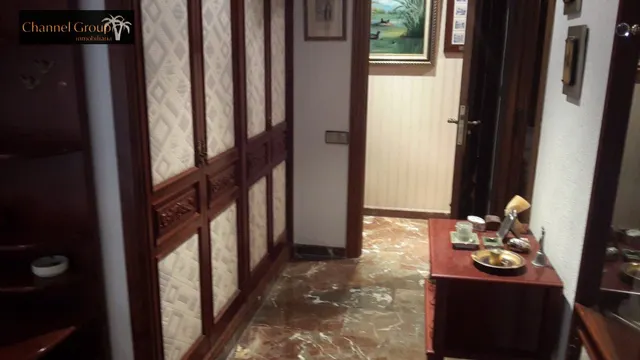 SE VENDE CASA SEÑORIAL UBICADA EN PLENO CENTRO CON EXCELENTES VISTAS — 23