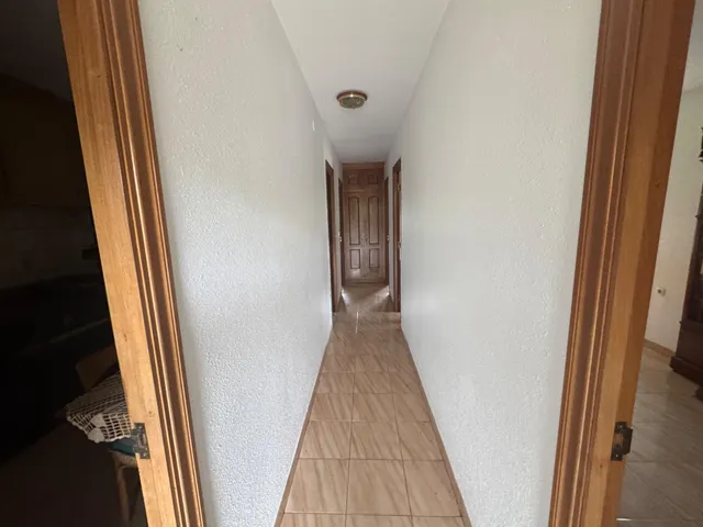 CASA CON TERRENO EN VALDELALOBA — 10