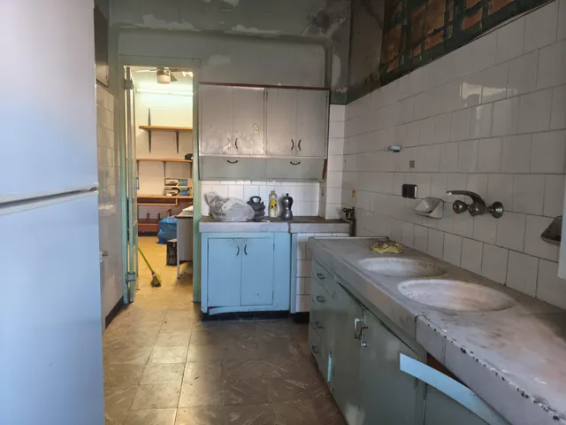 Casa zona La Parada con muchas posibilidades — 7