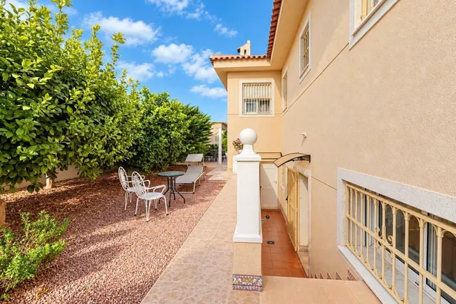 Villa en La Marina/San Fulgencio — 29