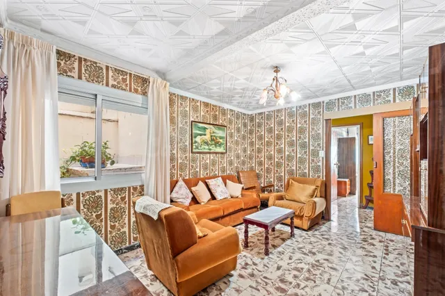 VIVIENDA CON GRAN POTENCIAL - foto 4