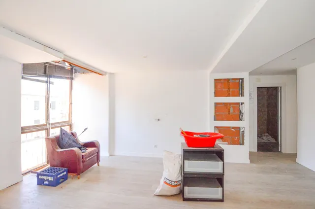 Urbis te ofrece un piso y estudio en venta en zona Salas Bajas, Salamanca. — 5