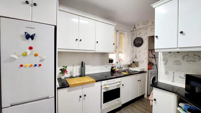 PISO DE 3 DORMITORIOS, LUMINOSO Y LISTO PARA ENTRAR A VIVIR — 31